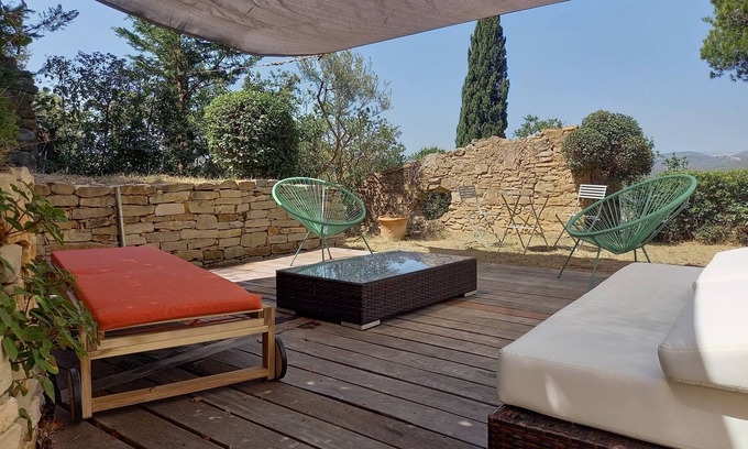 Ceyreste Villa | Quiet villa with sea view 6mn' form the sea