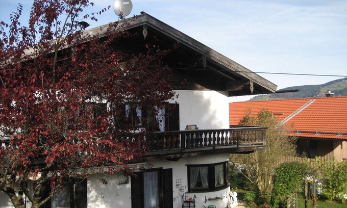Fischhausen Apartment | Quietly situated vacation apartment at the edge of the forest