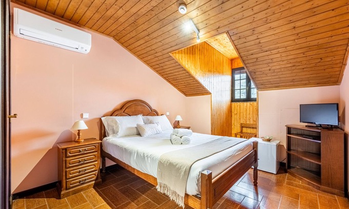 Rio Caldo House | Quinta da Carvalha Quarto 9