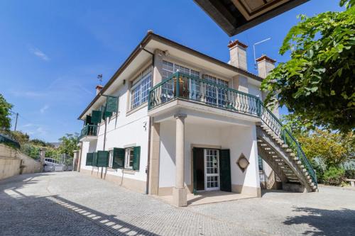 Molares Apartment | Quinta do Fontanário by LovelyStay