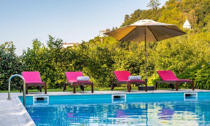 Tenoes Villa | Quinta Sabugosa - Quinta V4 localizada na encosta do Bom Jesus - Braga