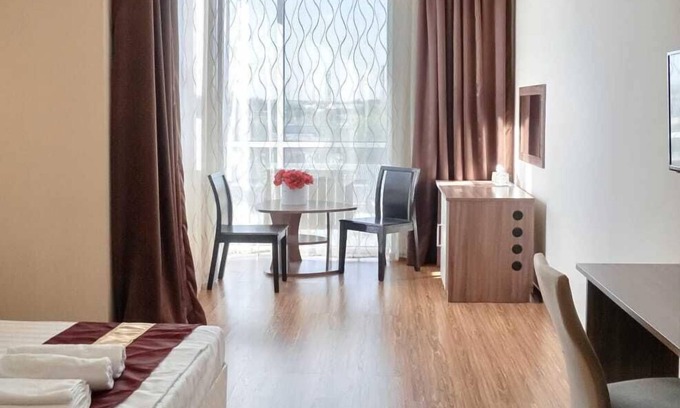 Nur-Sultan Hotel | QUL-Khadisha