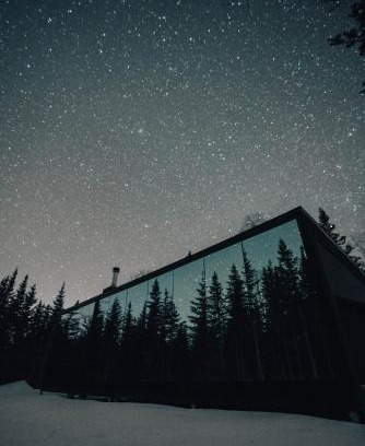 Petite-Riviere-Saint-Francois Villa | Réflexion Charlevoix - Maisons Miroirs