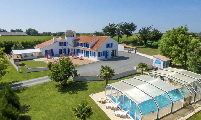 Jard-sur-Mer Bed & Breakfast | Résidence de Charme, au Calme et à Proximité des Plages