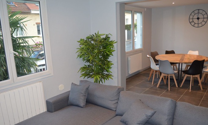 Villeneuve-le-Roi House | Résidence Hermès