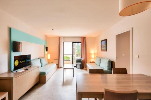 Perros-Guirec Apartment | Résidence L'Archipel - maeva Home - Appartement 3 pièces 6 personnes - Prestige MAE-6251