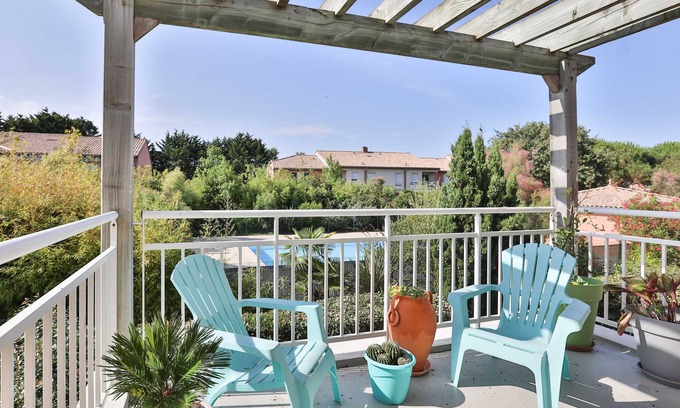 Les Sables d'Olonne Apartment | Résidence les Dunes- Appartement avec piscine