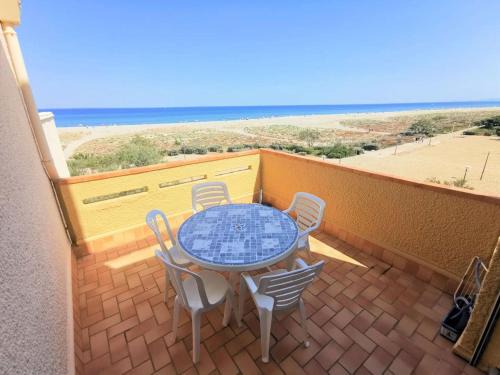 Port Leucate Apartment | Résidence Les Nefs Des Sables - APPT T2 CAB OU MEZZ 6 couchages PORT LEUCATE. Réf: 2NEF 45K4 MAE-5304