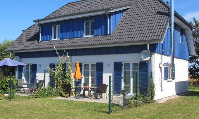 Altefaehr House | Rügenperle by Interhome
