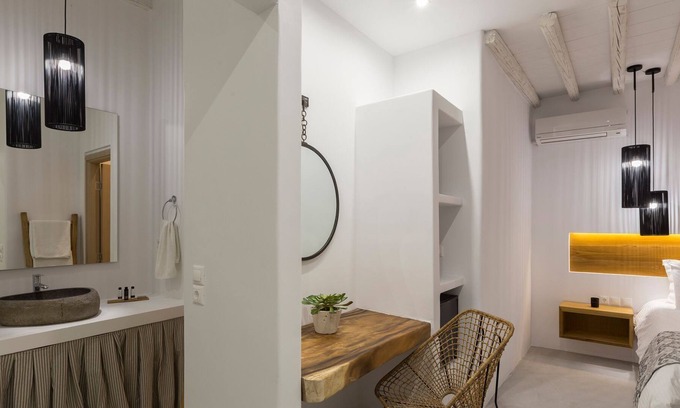 Panormos Villa | R 827 Superior Suite with Private Pool and Sea View