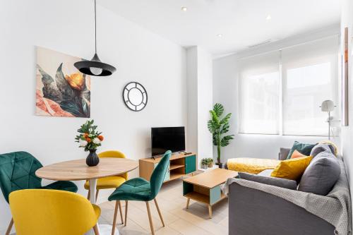 La Roqueta Apartment | R&C APARTMENTS CLOSE to CENTER
