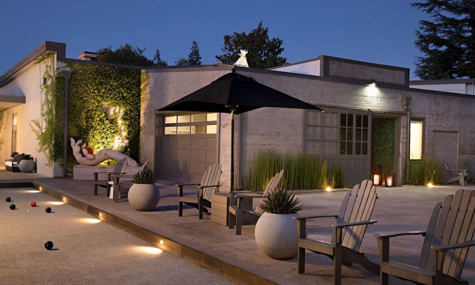 Downtown Napa Bed & Breakfast | R Inn Napa