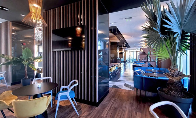 Centrul Vechi Hotel | Radisson Blu Aurum Hotel, Brasov