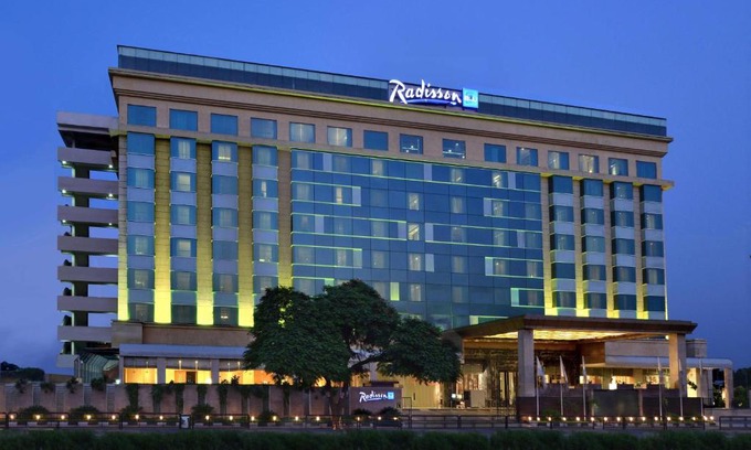 Durgapura Hotel | Radisson Blu Jaipur