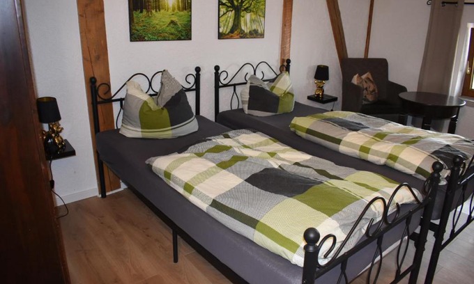 Muritz Apartment | Radlerzimmer Neu Gaarz für 2 Personen