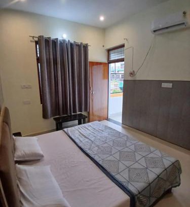 Faizabad House | Raj Sadan Homestay
