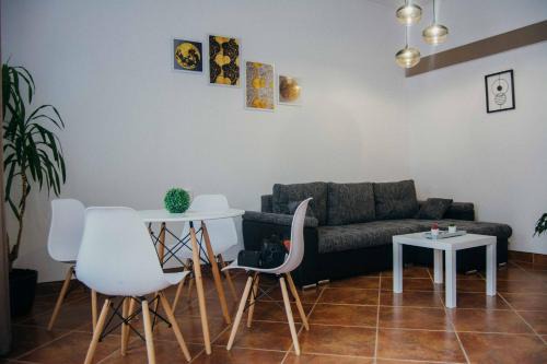 Odorheiu Secuiesc Apartment | Rakoczi apartman 2