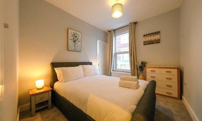 Southville Apartment | Raleigh 2 Bedroom Apartment with parking