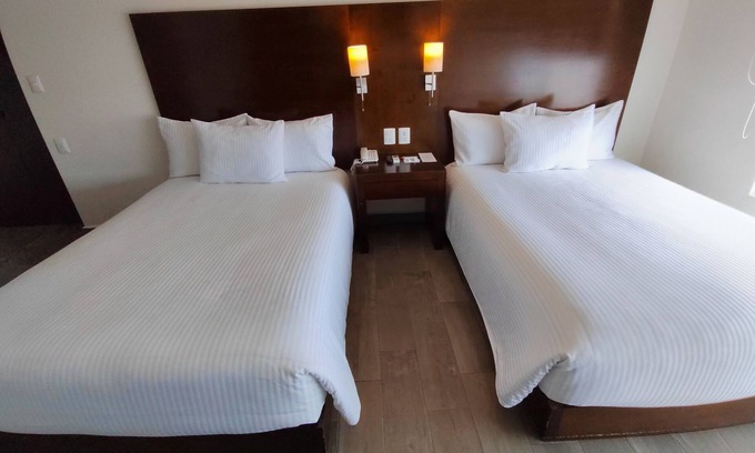 Tampico Hotel | Ramada by Wyndham Tampico Centro