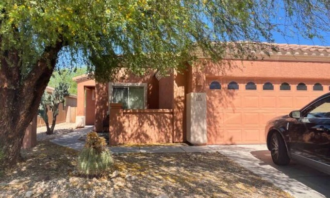 Oro Valley House | RAMS Pass 3BR Getaway
