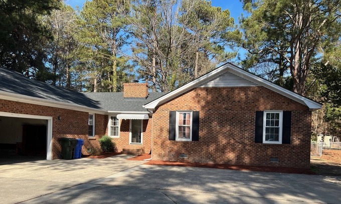 Wilson House | Ranch Beauty w/In-ground Pool Close to I-95!