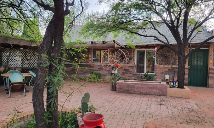 Tucson Estates House | Ranch House - Contactless Check In/Out