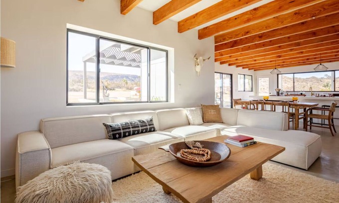 Yucca Valley House | Rancho Flamingo - Luxe Desert Retreat - Hot Tub - Cowboy Pool