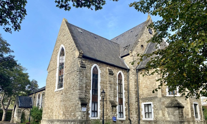 Upper Edmonton Apartment | Rare 1-Bed Church Converted Apartment in London