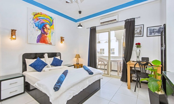 Sheraton Road -Sakkala Apartment | Rare New Marina Hotspot ★ Fast Free WIFI ★ Pool ★ Balcony | Sheraton Plaza 414