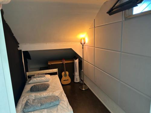 Langstrasse Apartment | Raum und Zeit