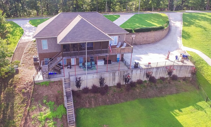 Crane Hill House | Raven's Nest: 4 BR, 3.5 BA in Crane Hill, Sleeps 10