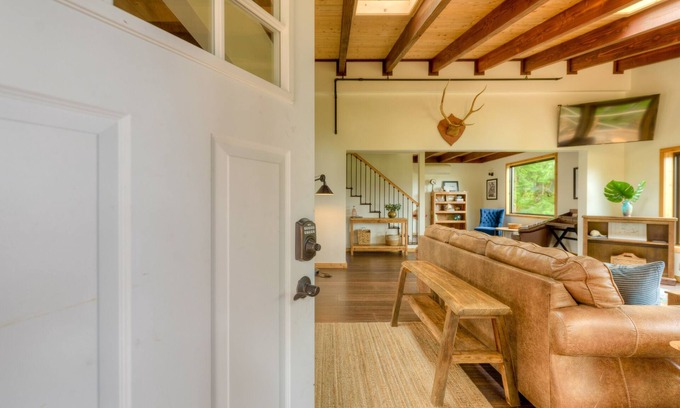 Astoria Cabin | Raven's Nest *Mountain Views*