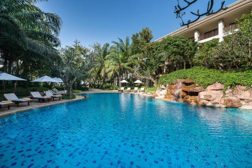 Na Chom Thian Resort | Ravindra Beach Resort & Spa - SHA Extra Plus