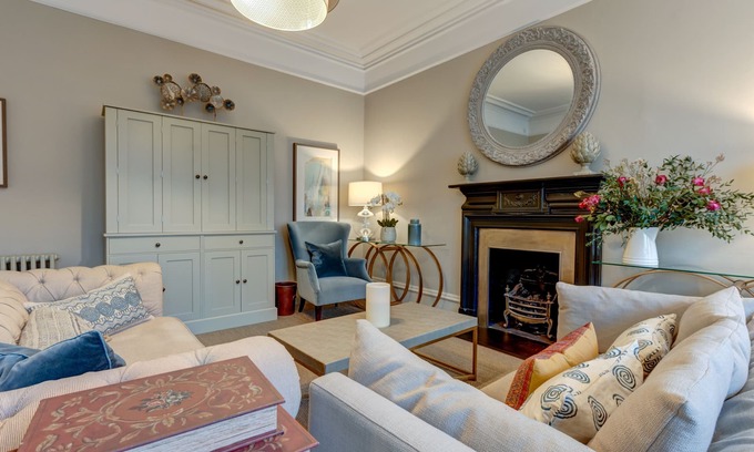 Oxford Apartment | Rawlinson Road 10B | Oxford Holiday Let | 2 Beds & Sleeps 4