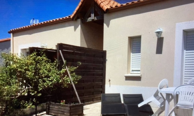 Les Boucholeurs Apartment | Recent apartment 200m from the sea.