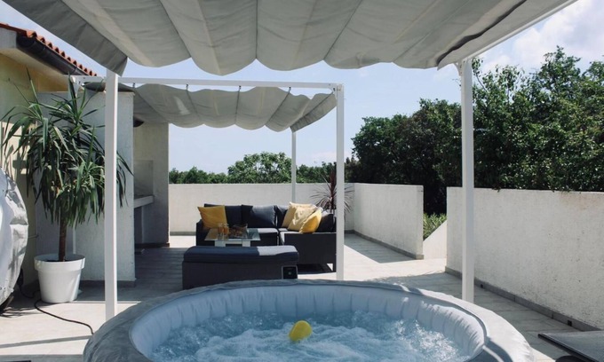 Valtura Apartment | Recently renovated flat with air conditioning, WiFi