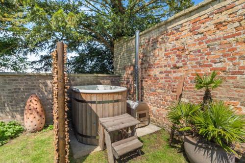 Oxborough House | Rectory Lodge - Norfolk