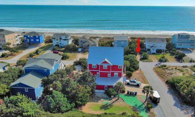 Emerald Isle House | Red Barn Resort, Almost Oceanfront House in Emerald Isle, NC!