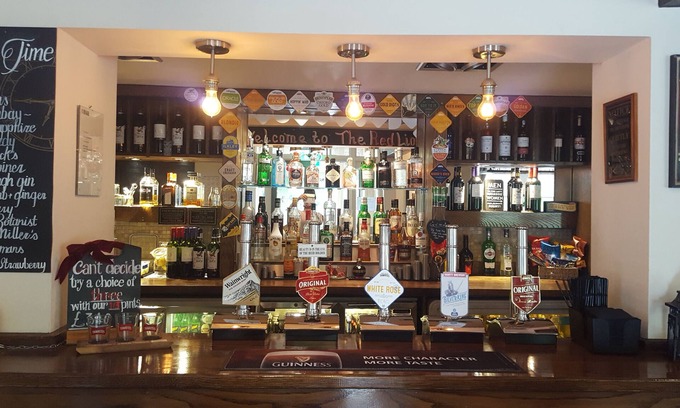 Wybunbury Hotel | Red Lion