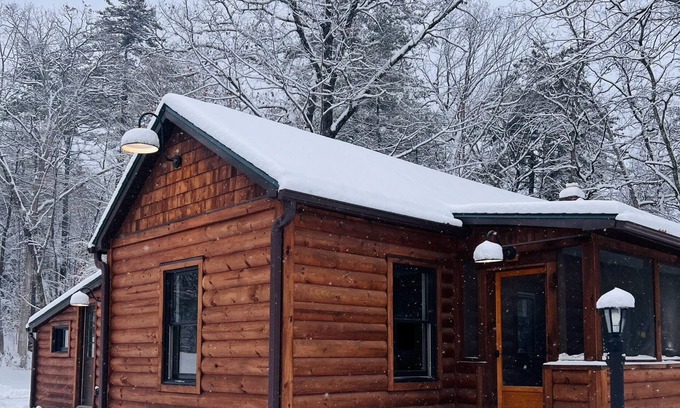 Lake George Cabin | Red Oak Cabin: Our cozy cabin is tucked away but still close to any adventure!