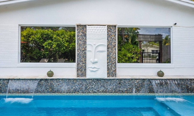 Delray Beach Villa | Red Palm Villas - Serene Studio