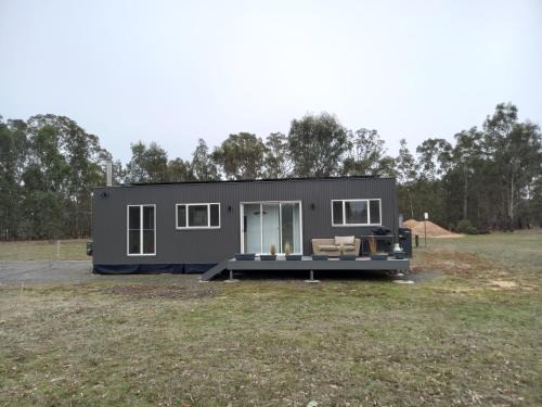 Lake Fyans House | Redman View Luxury Lakeside Cabin
