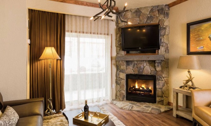 Park City Condo | REDUCED-Skier's Paradise- 2 Bedroom- Too Perfect to Stay Anywhere Else