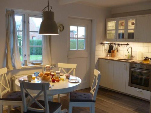 Alkersum Apartment | Reetkehlchen