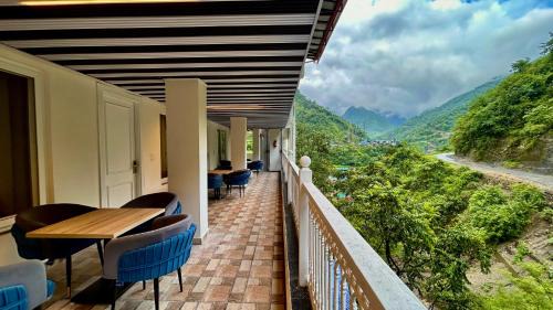 Timilimansingh Hotel | Refined Retreat Dehradun