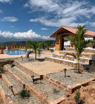 Barichara Villa | Refugio en Barichara con piscina, jardines y atardeceres únicos