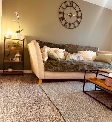 Blyth Apartment | Regent Apartment - FREE PARKING