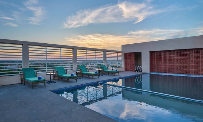 Gwalior Hotel | Regenta Place Gwalior