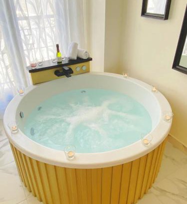 San Anton Apartment | Reina Victoria La Plaza