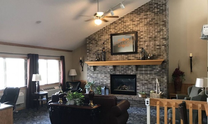 Thorp House | Relax and Recharge! 3 Pet-friendly Units, Free Parking, Near Stanley Theatre